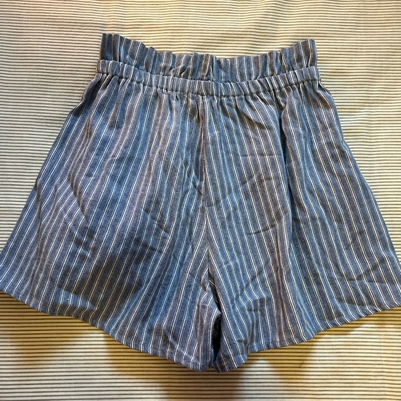 cute shorts - Picture 2 of 2